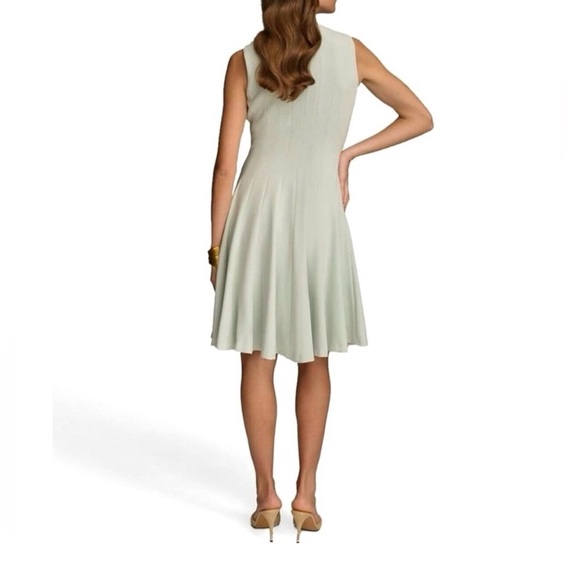 Donna Karan Front Zip Pleated Sleeveless Fit & Flare Dress Mint Green Size 8 NWT - Picture 2 of 10
